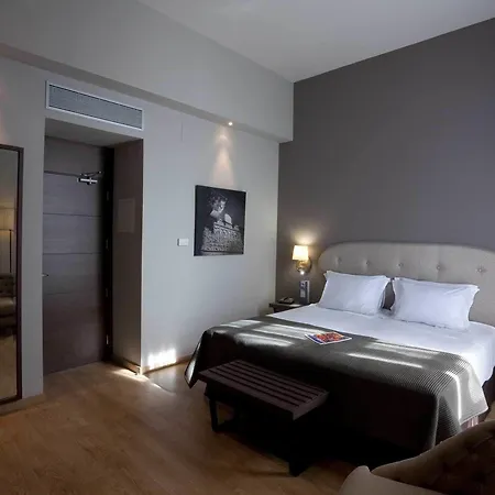 Eurostars Patios De 4*