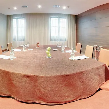 Отель Eurostars Patios De 4*