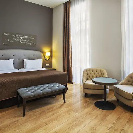 Eurostars Patios De Отель 4*