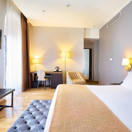 Отель Eurostars Patios De