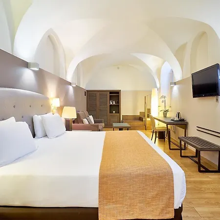 Отель Eurostars Patios De 4*